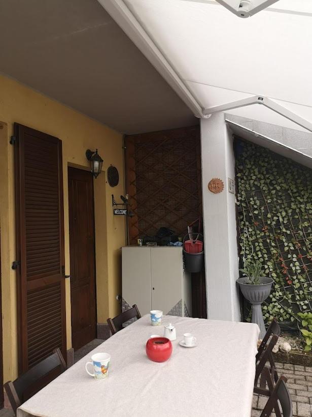 Residence Santa Croce Delebio Provincia Di 손드리오 외부 사진